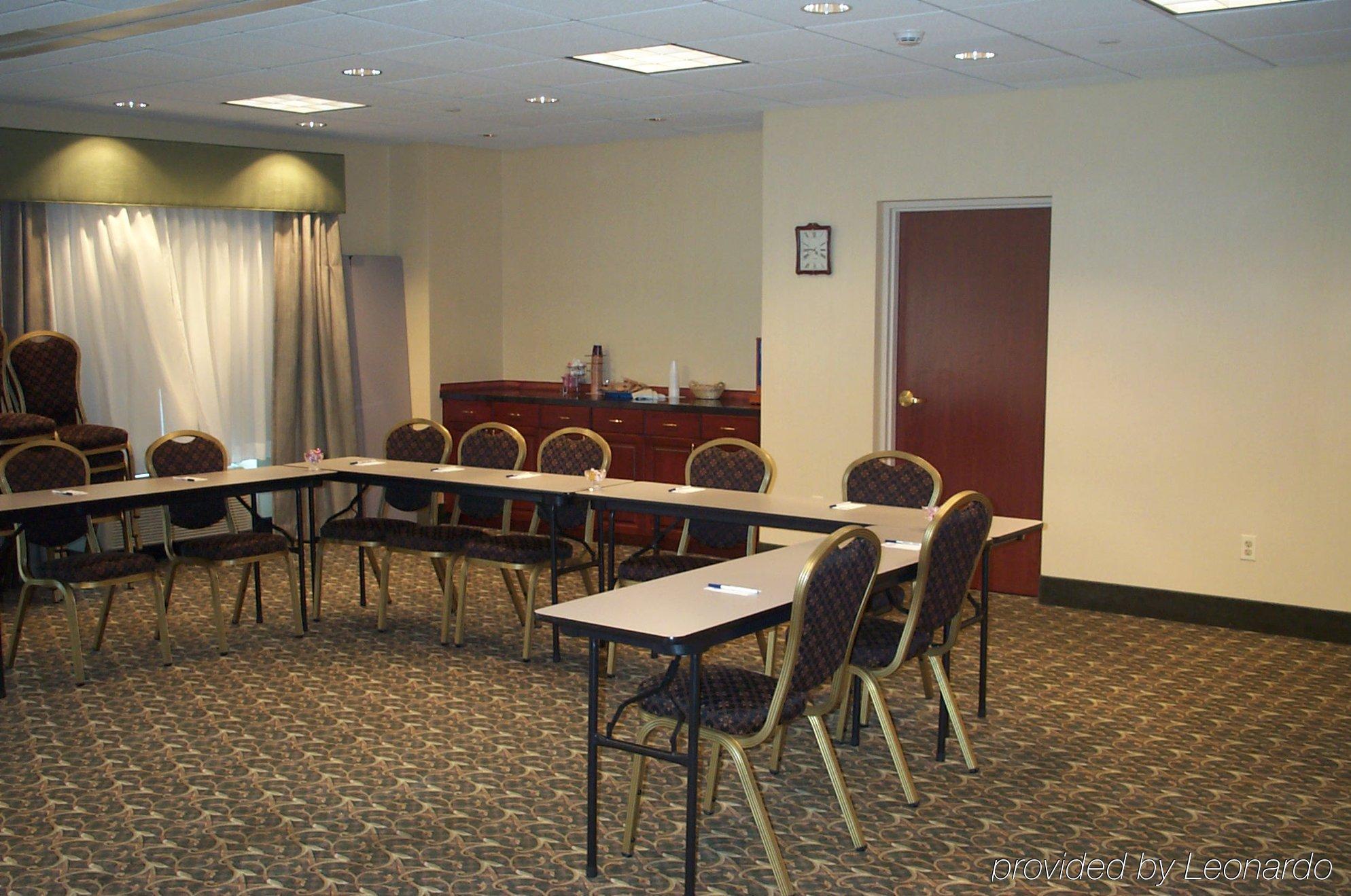 Holiday Inn Express Hotel & Suites-North East, An Ihg Hotel Facilities photo